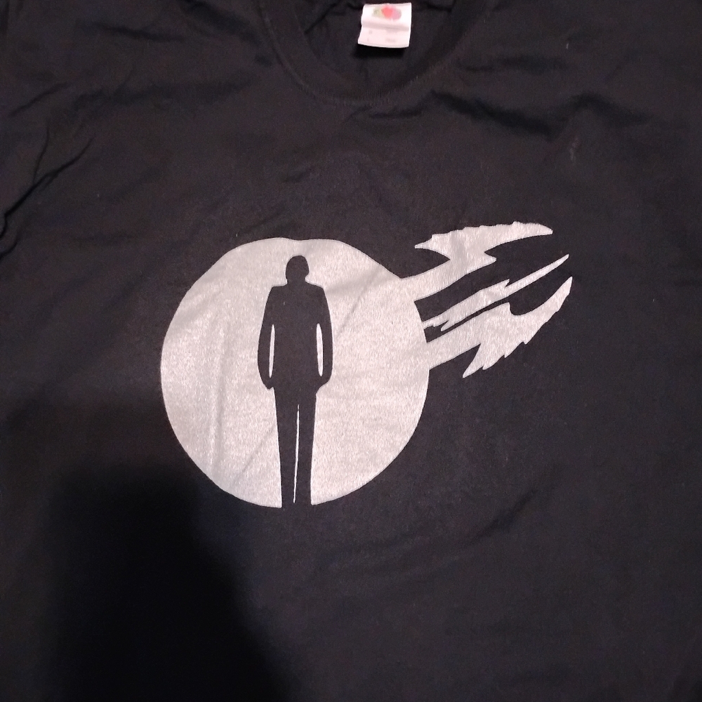 Fruit of the Loom Black Tee with Silver Graphic